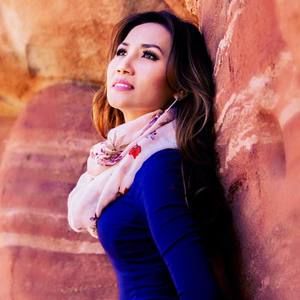 Meet your Posher, Chau